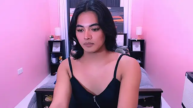 MiamoreAmara69 online show from June 15, 10:01 pm