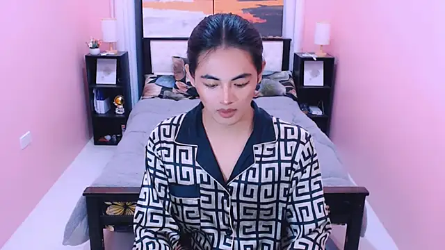 MiamoreAmara69 online show from June 21, 7:49 pm