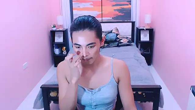 MiamoreAmara69 online show from July 17, 6:35 pm