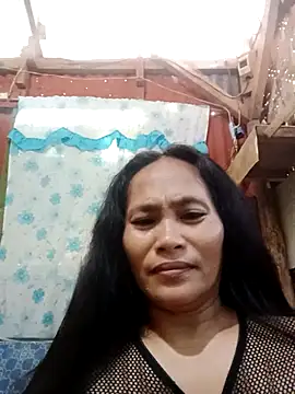 Queenslay online show from June 6, 11:09 pm