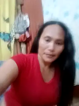 Snapshot of Queenslay chatting on June 26, 2:27 am Queenslay online show from June 26, 2:27 am
