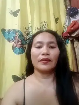 Snapshot of Queenslay chatting on July 2, 5:13 am Queenslay online show from July 2, 5:13 am
