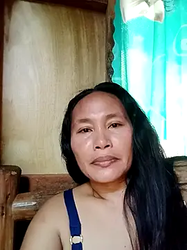 Snapshot of Queenslay chatting on July 2, 10:49 pm Queenslay online show from July 2, 10:49 pm