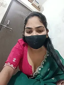 Snapshot of savita97567 chatting on June 13, 6:44 am savita97567 online show from June 13, 6:44 am