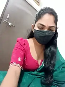 Snapshot of savita97567 chatting on June 14, 2:20 am savita97567 online show from June 14, 2:20 am