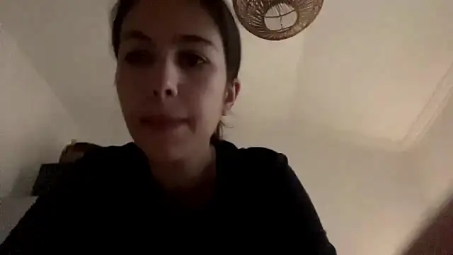 Snapshot of SindyKay chatting on June 15, 5:09 am SindyKay online show from June 15, 5:09 am
