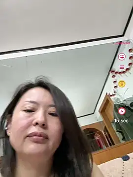 Snapshot of xxiaxia-2026 chatting on May 31, 1:07 pm xxiaxia-2026 online show from May 31, 1:07 pm