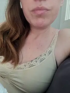 Lunaswee online show from June 1, 5:36 pm