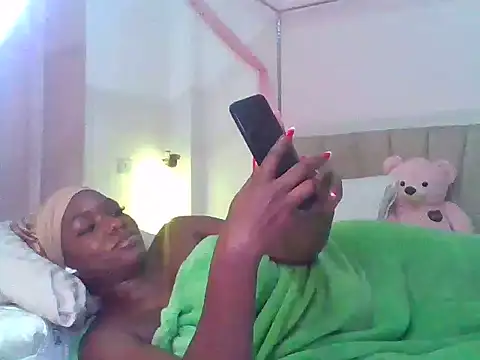 Xannaxx  online show from June 25, 4:01 am