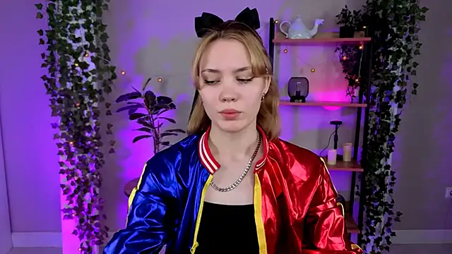 Snapshot of Milena_Stasym chatting on June 9, 6:14 am Milena Stasym online show from June 9, 6:14 am