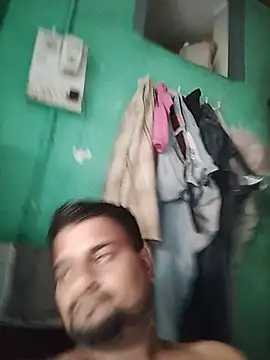 Snapshot of mature_boy_patna chatting on June 27, 5:45 am mature boy patna online show from June 27, 5:45 am