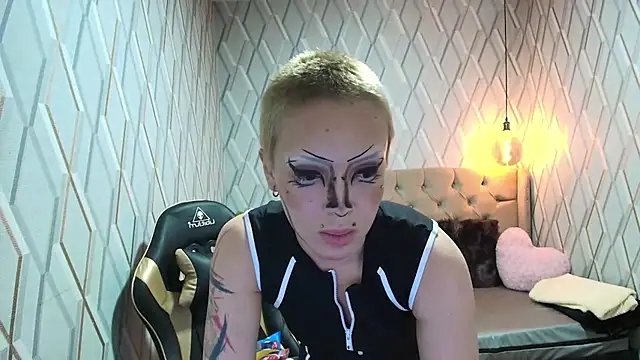 JeannMarie online show from July 29, 3:15 am