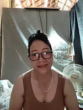 Snapshot of Ai_babylove chatting on June 7, 5:55 am Ai babylove online show from June 7, 5:55 am