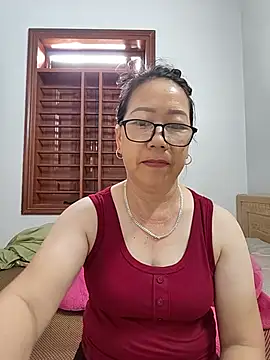 Snapshot of Ai_babylove chatting on June 13, 6:33 am Ai babylove online show from June 13, 6:33 am