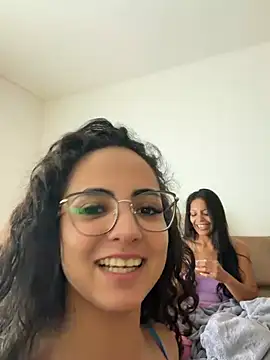 Snapshot of MiaFuego777 chatting on May 31, 4:25 pm MiaFuego777 online show from May 31, 4:25 pm