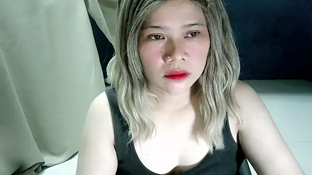 Snapshot of clity_fairyx chatting on June 8, 11:21 am clity fairyx online show from June 8, 11:21 am