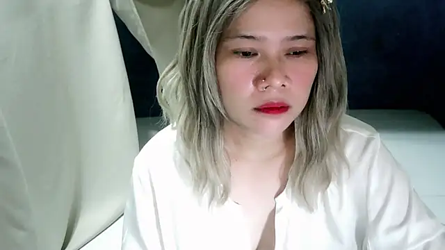 Snapshot of clity_fairyx chatting on June 10, 4:06 pm clity fairyx online show from June 10, 4:06 pm