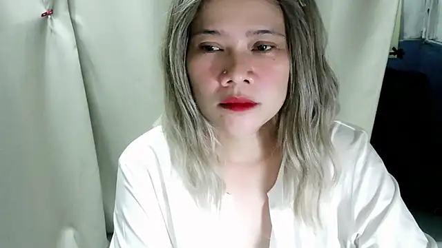 Snapshot of clity_fairyx chatting on June 16, 11:02 am clity fairyx online show from June 16, 11:02 am