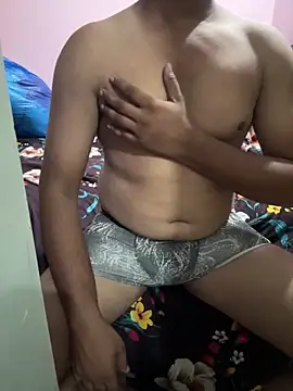 Snapshot of raj___romantic__ chatting on June 11, 2:59 pm raj romantic online show from June 11, 2:59 pm