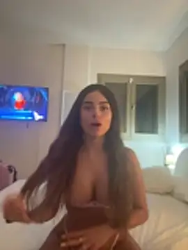 miaabelluccii online show from July 28, 1:12 am