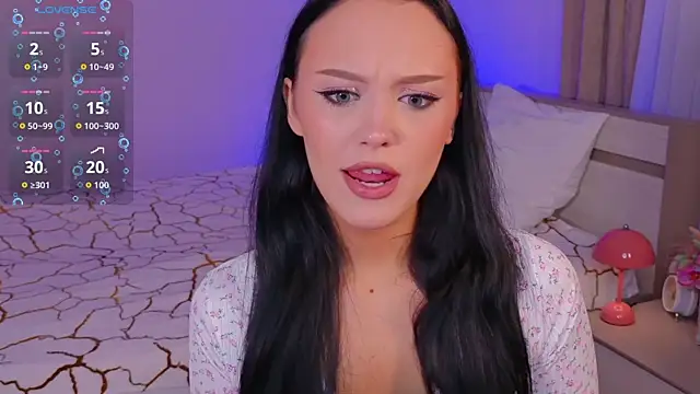 Cassadyy online show from July 21, 5:37 pm