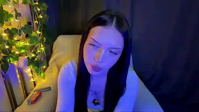 CutieStarlight online show from June 15, 3:25 pm