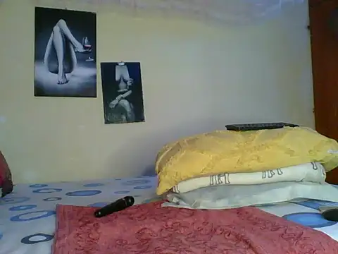 Cute zora online show from July 15, 2:55 pm
