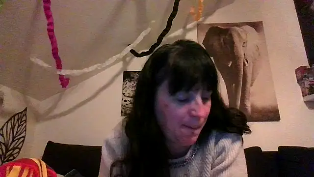 sexujuly88 online show from April 24, 9:28 pm