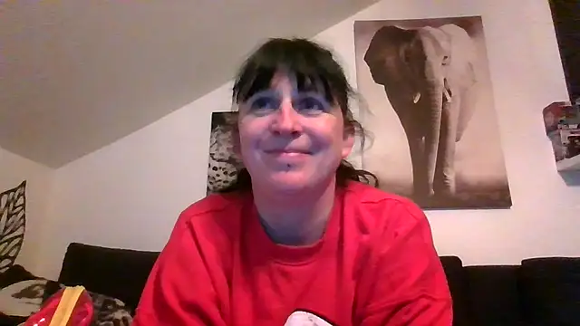 sexujuly88 online show from May 11, 9:23 pm