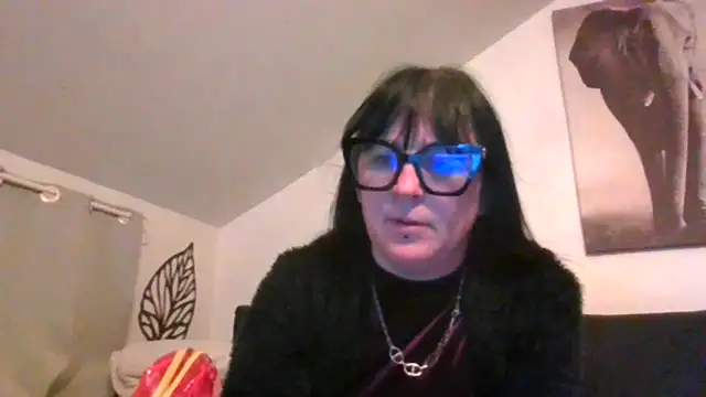 sexujuly88 online show from May 17, 9:00 pm