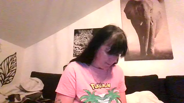 sexujuly88 online show from May 28, 9:23 pm
