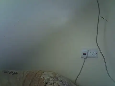 Snapshot of Sweet_Cherry17 chatting on June 13, 10:29 pm Sweet Cherry17 online show from June 13, 10:29 pm