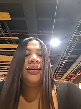 Snapshot of AhslyDuque chatting on July 1, 10:20 pm AhslyDuque online show from July 1, 10:20 pm