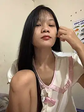 Snapshot of vily-wonka chatting on July 18, 2:21 pm vily-wonka online show from July 18, 2:21 pm