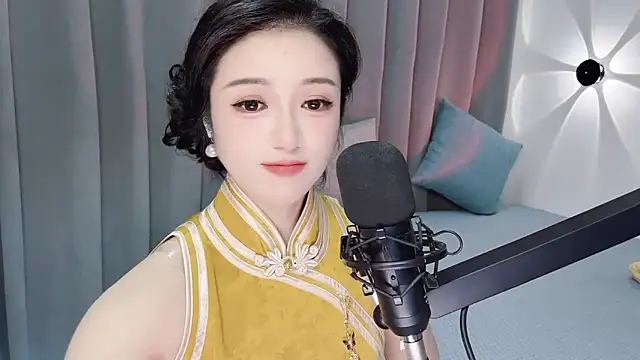 Momo-Wow online show from June 14, 4:47 am