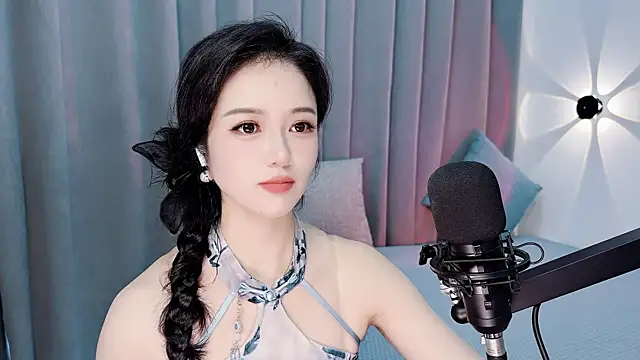 Momo-Wow online show from July 20, 5:55 am