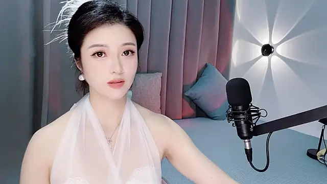 Momo-Wow online show from July 25, 6:11 am