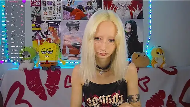 Snapshot of Katia_Nabiee chatting on June 15, 4:36 am Katia Nabiee online show from June 15, 4:36 am