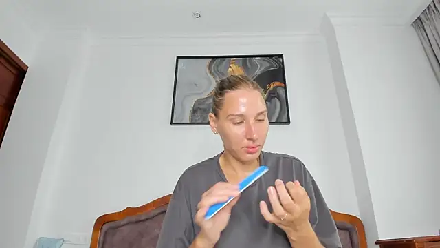 SofiClimbing online show from October 25, 5:59 am