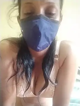 slfuncouple online show from August 4, 5:43 am