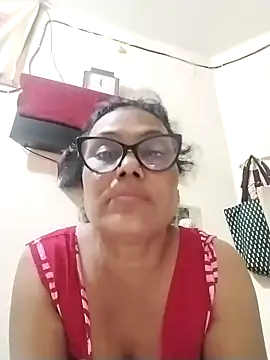 chatterjeesayani567 online show from June 12, 6:18 pm