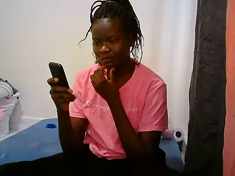 BerryJulie online show from June 8, 4:46 am