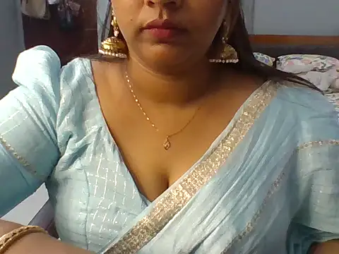 Snapshot of Tamil_hot_Meenu chatting on June 2, 2:30 pm Tamil hot Meenu online show from June 2, 2:30 pm