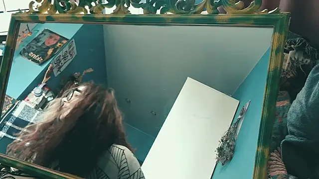 VivienDarkbloom online show from June 12, 1:54 pm