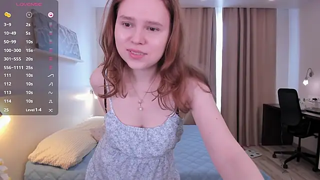 Snapshot of Teasemelisa chatting on June 13, 6:33 am Teasemelisa online show from June 13, 6:33 am