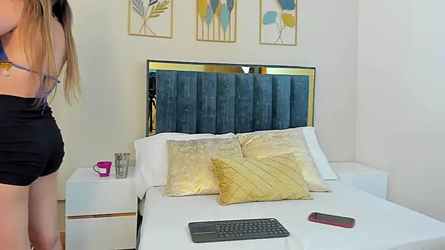 martinc aria online show from July 14, 11:49 am