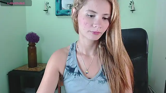  Victoria Jones  online show from July 27, 7:54 pm