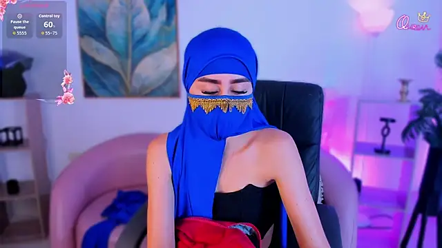Alina Malak online show from July 7, 1:48 pm