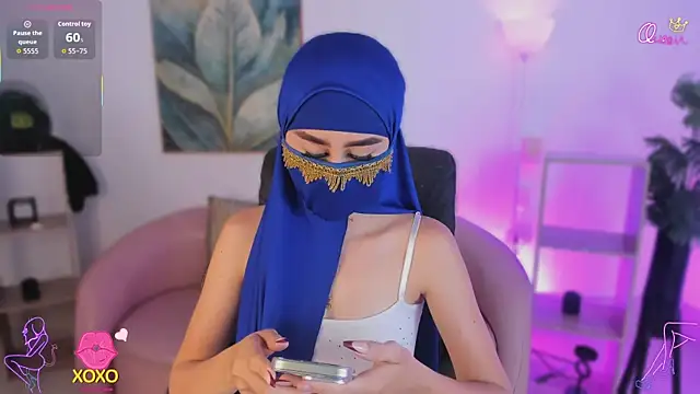 Alina Malak online show from July 28, 7:39 pm