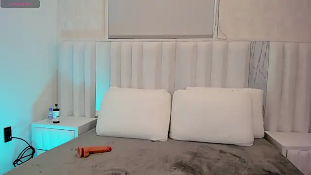 kyle lovee online show from June 12, 12:26 pm